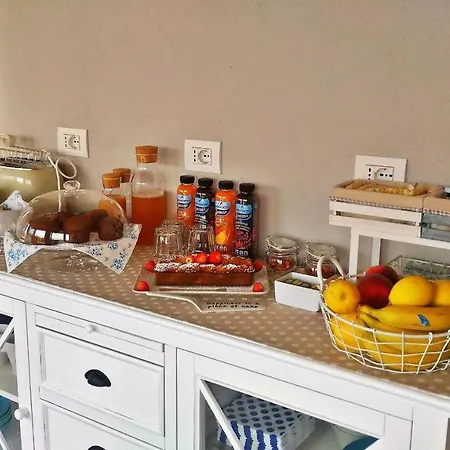 La Terrazza Sul Naviglio Alojamento de Acomodação e Pequeno-almoço 3*