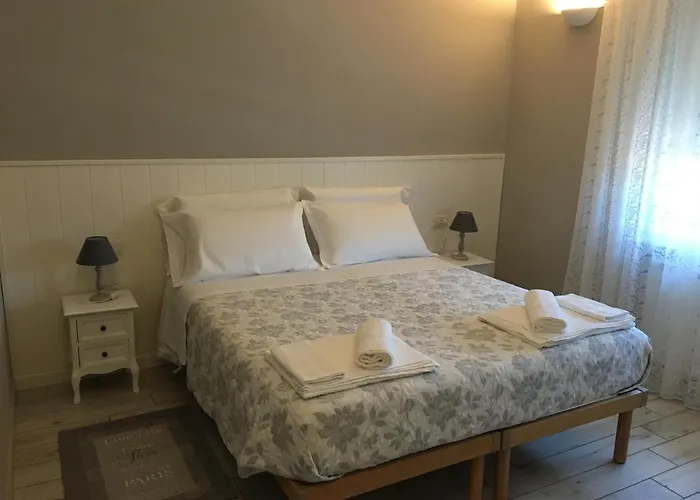 La Terrazza Sul Naviglio Alojamento de Acomodação e Pequeno-almoço 3*