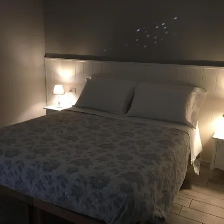 La Terrazza Sul Naviglio Bed & Breakfast 3*