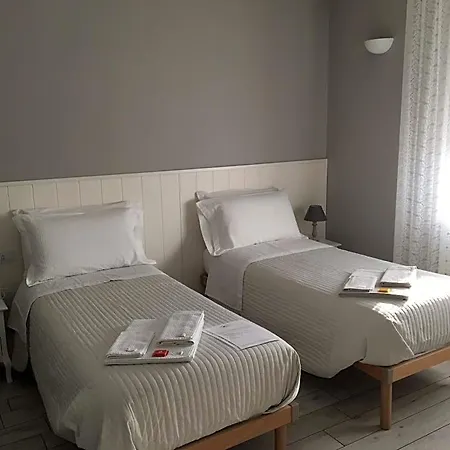La Terrazza Sul Naviglio Bed & Breakfast Bernate Ticino