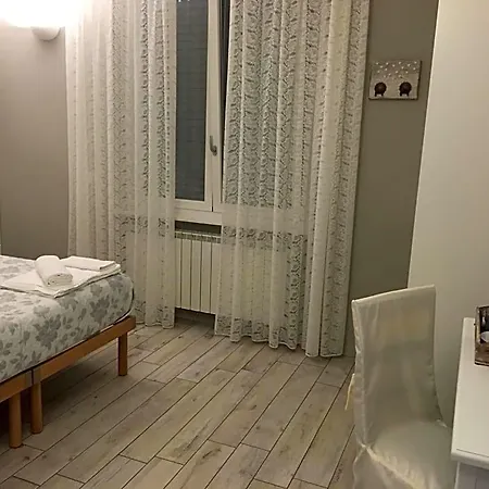 La Terrazza Sul Naviglio Bed & Breakfast 3*