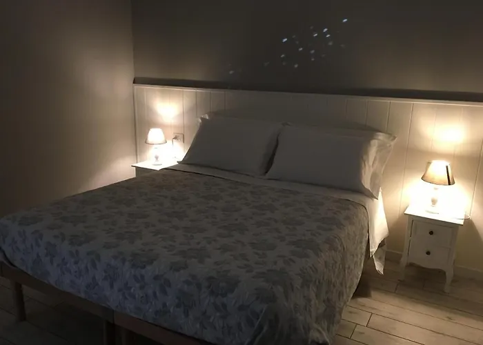 La Terrazza Sul Naviglio Bed and Breakfast 3*